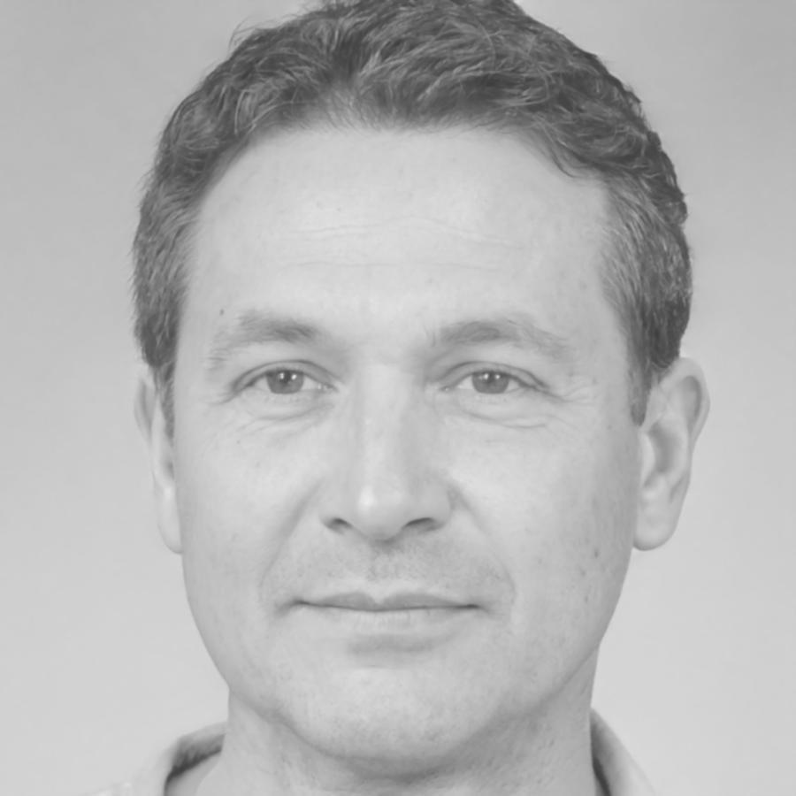 Aurelio Vega, Especialista en Metodología Cuantitativa